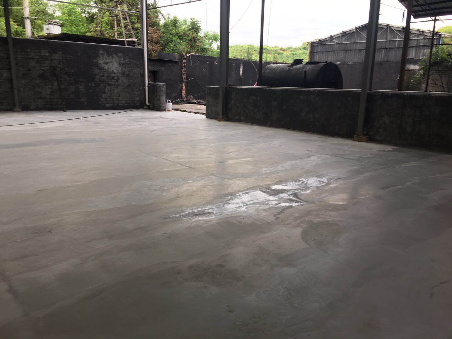 水泥路面修补用哪种修补料 水泥路面修补用哪种修补料