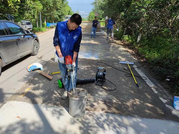 水泥颗粒的形状和大小对水泥强度的影响